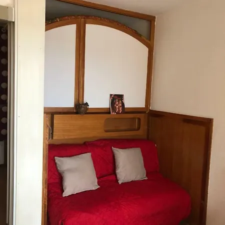 Port Les Palmiers Apartment Hyères